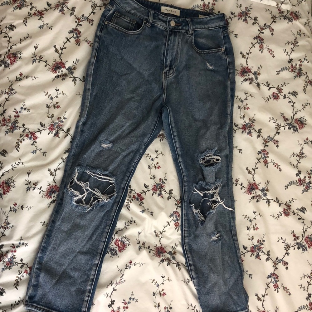 Pacsun mom jeans.